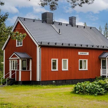 Fjaellnaera Stuga Med Laengdspar & Sjoe I Naerheten Vemhan Exterior photo